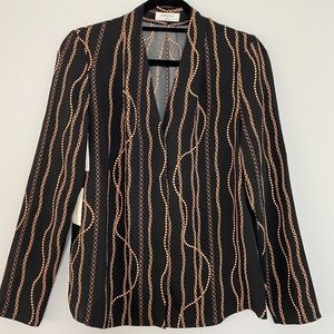 NWT Aritzia Babaton Power Blouse Satin Long Sleeve